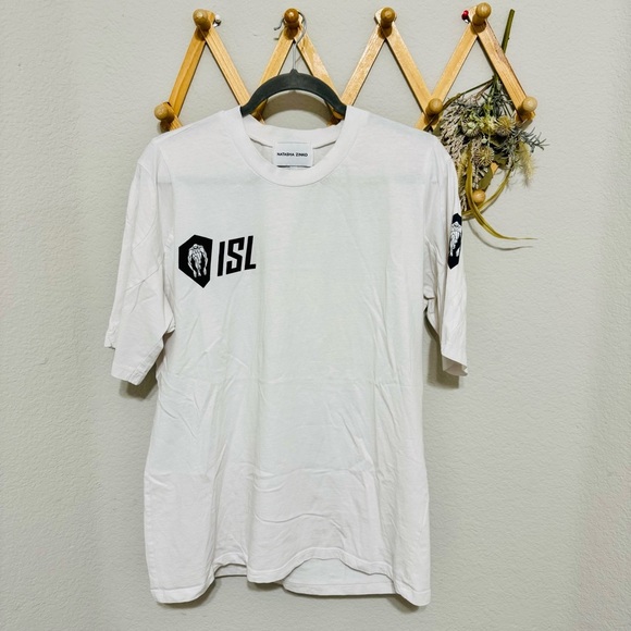 NATASHA ZINKO T-Shirt White Short Sleeve Tee ISL Hic Rhodus, Hic Salta Size Lg - Picture 1 of 5